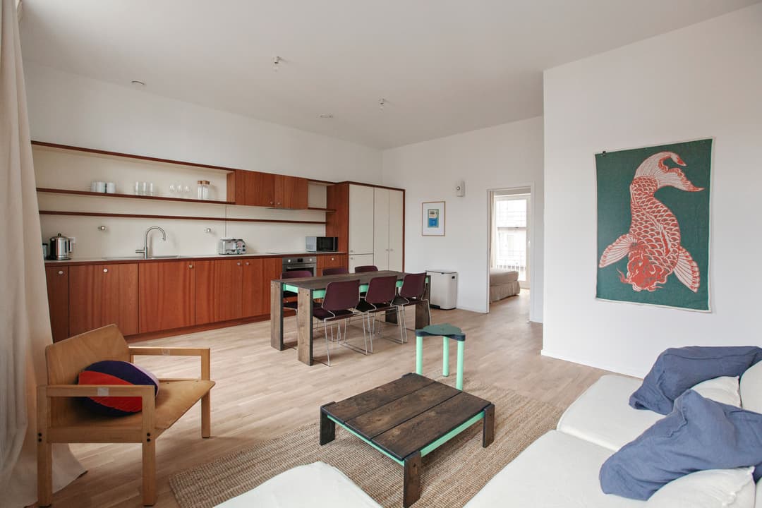3 Bedrooms Apartment 3 Bedrooms Apartment