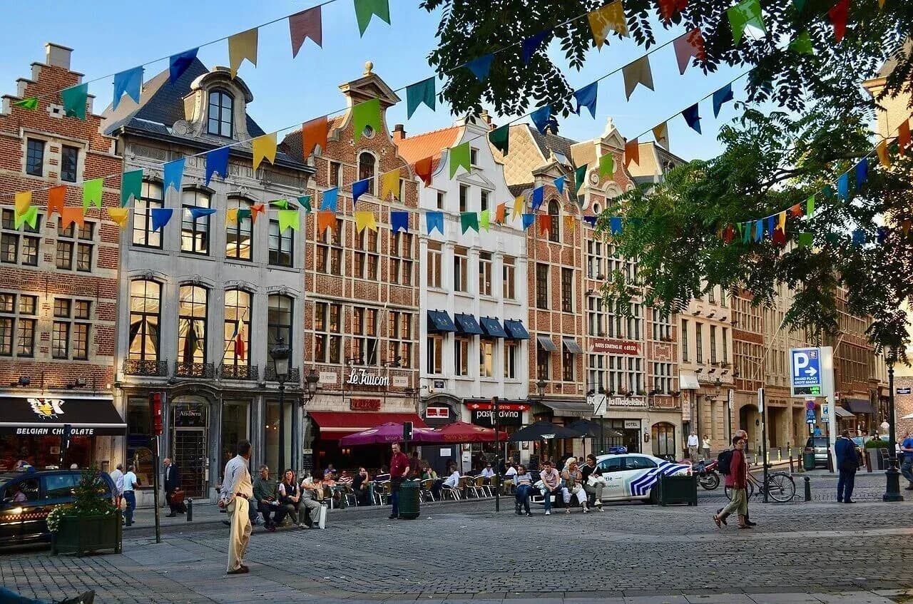 How to land in Brussels in the best possible way? How to land in Brussels in the best possible way?